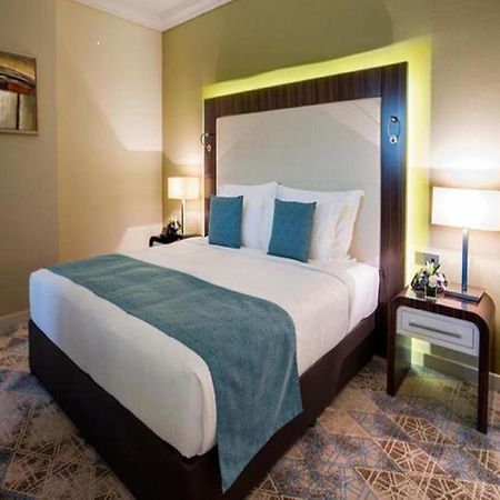 Hotel Linda Suites Near International Airport By La Casa Neu-Delhi Exterior foto
