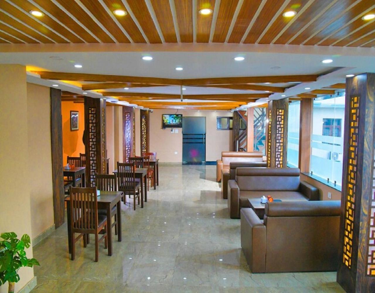 Hotel Linda Suites Near International Airport By La Casa Neu-Delhi Exterior foto